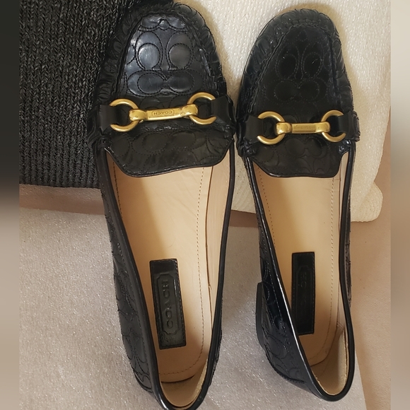 ❌RESERVED❌ Coach: Eve Signature Loafers - Picture 3 of 9